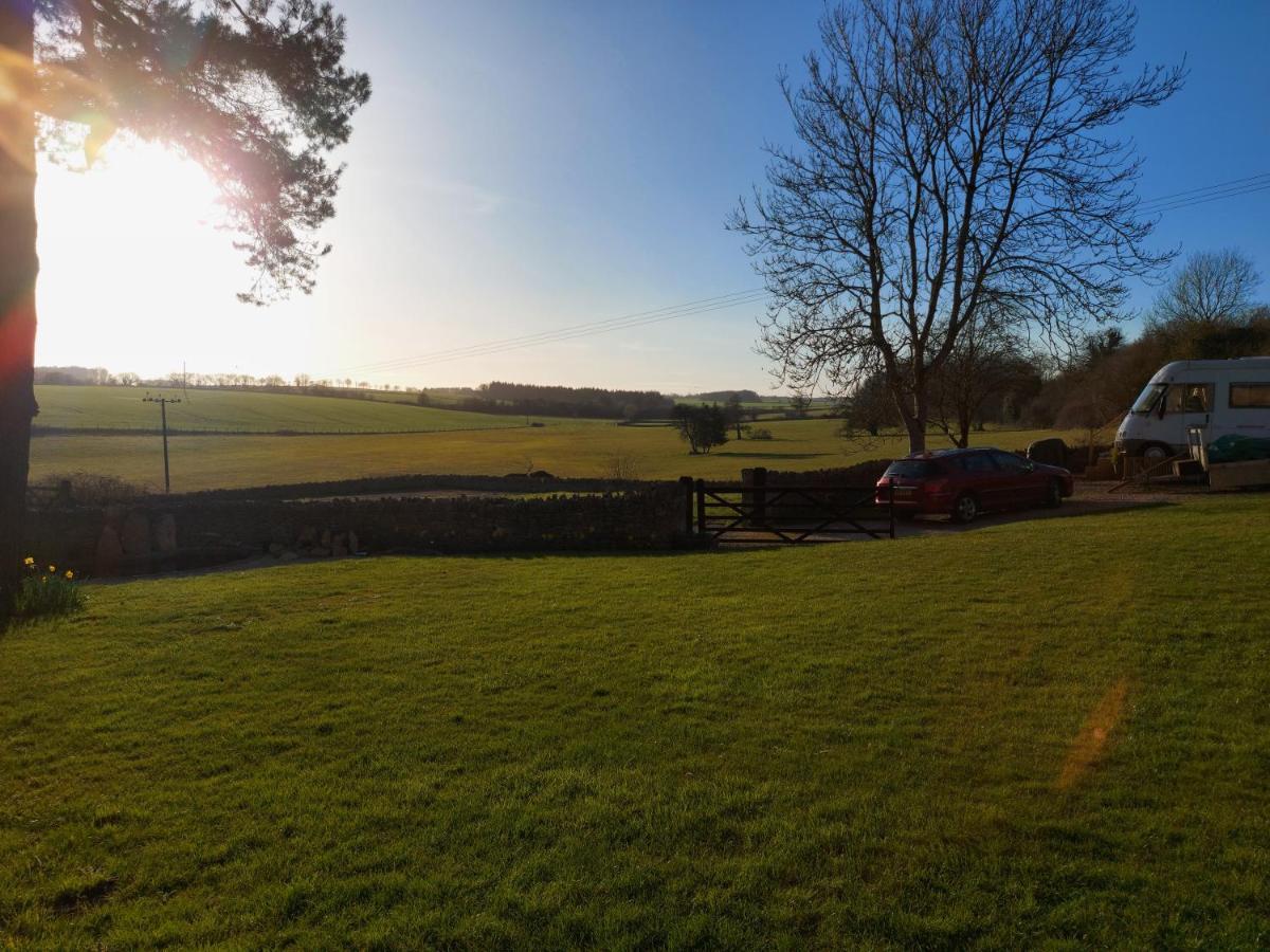 Thames Head Wharf - Historic Cotswold Cottage With Stunning Countryside Views Cirencester Esterno foto